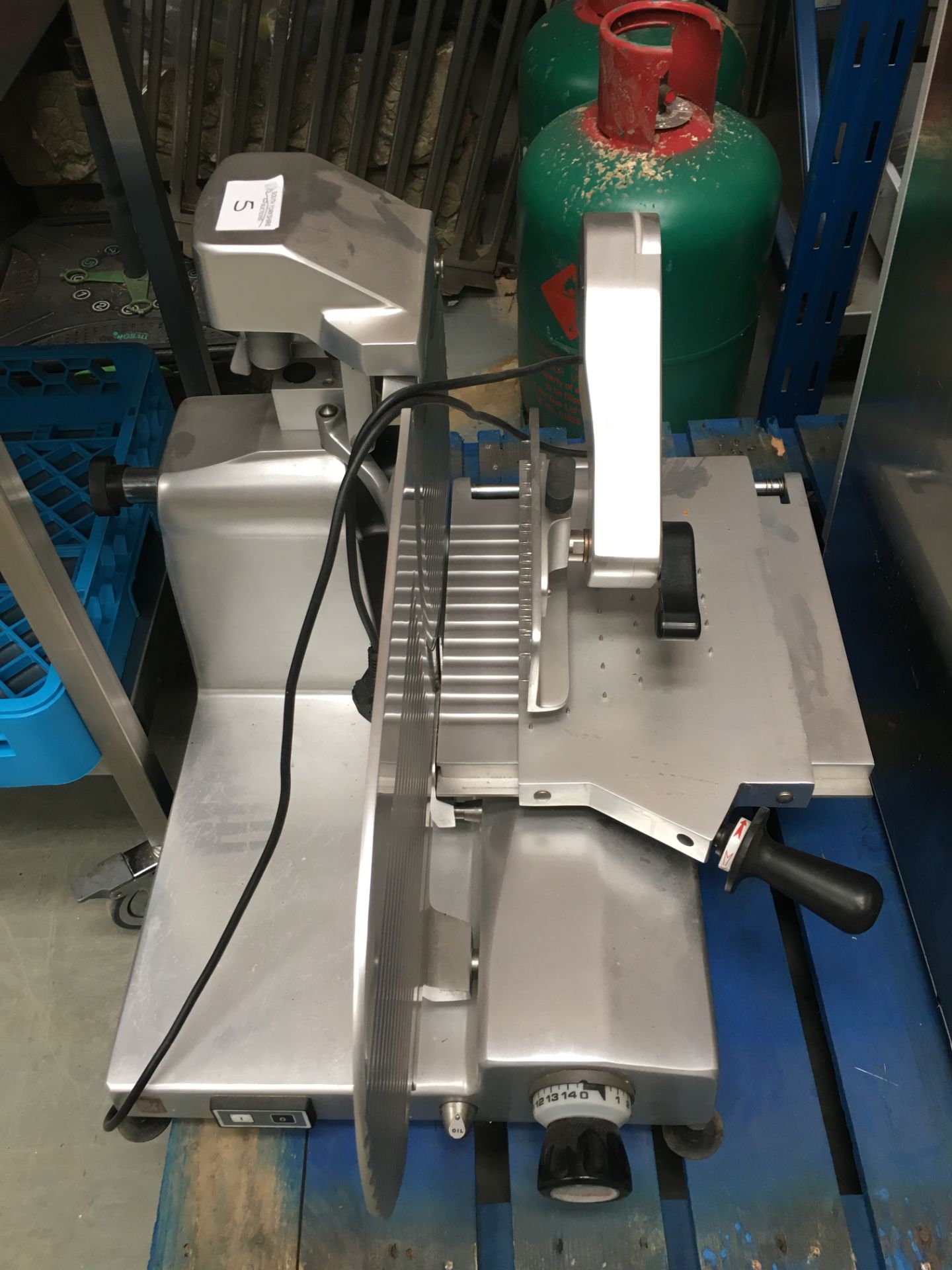 Large Meat Slicer 350mm Blade..Excellent Condition - Image 3 of 4