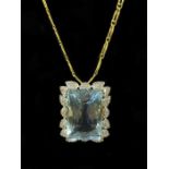 BRAZILIAN 55 CARAT AQUAMARINE & 18CT GOLD PENDANT CHAIN - BEAUTIFULLY SURROUNDED BY 16 DIAMOND