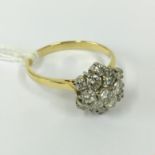 BEAUTIFULLY CRAFTED 18CT YELLOW GOLD & 13 STONE DIAMOND RING - APPROX 1.4CTS - SIZE T