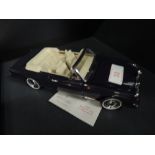 A Franklin Mint scale model, 1993 Rolls Royce Corniche IV