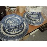 A selection of Churchill willow plates