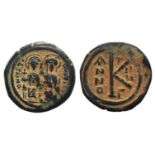 Justin II and Sophia (565-578). Æ 20 Nummi (24mm, 8.53g, 6h). Constantinople, year 2 (566/7). Justin