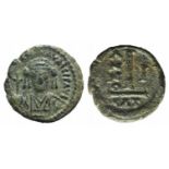 Maurice Tiberius (582-602). Æ 10 Nummi (16mm, 3.12g, 5h). Catania, year 1 (582/3). Crowned and