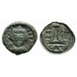 Heraclius (610-641). Æ 10 Nummi (13mm, 3.13g, 6h). Catania, year 9 (618/9). Crowned, draped and