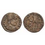 Valens (364-378). Æ (16mm, 2.31g, 12h). Thessalonica, 367-370. Pearl-diademed, draped and