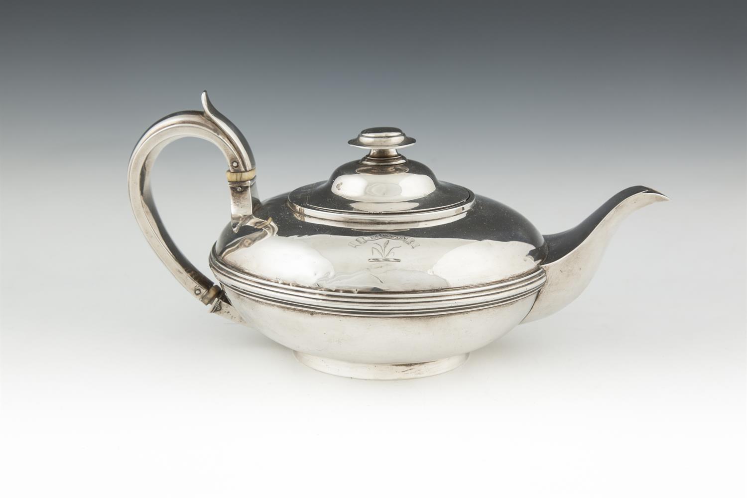 A VICTORIAN SILVER TEAPOT, London 1838, mark of Edward; Edward JR; John & William Barnard, of