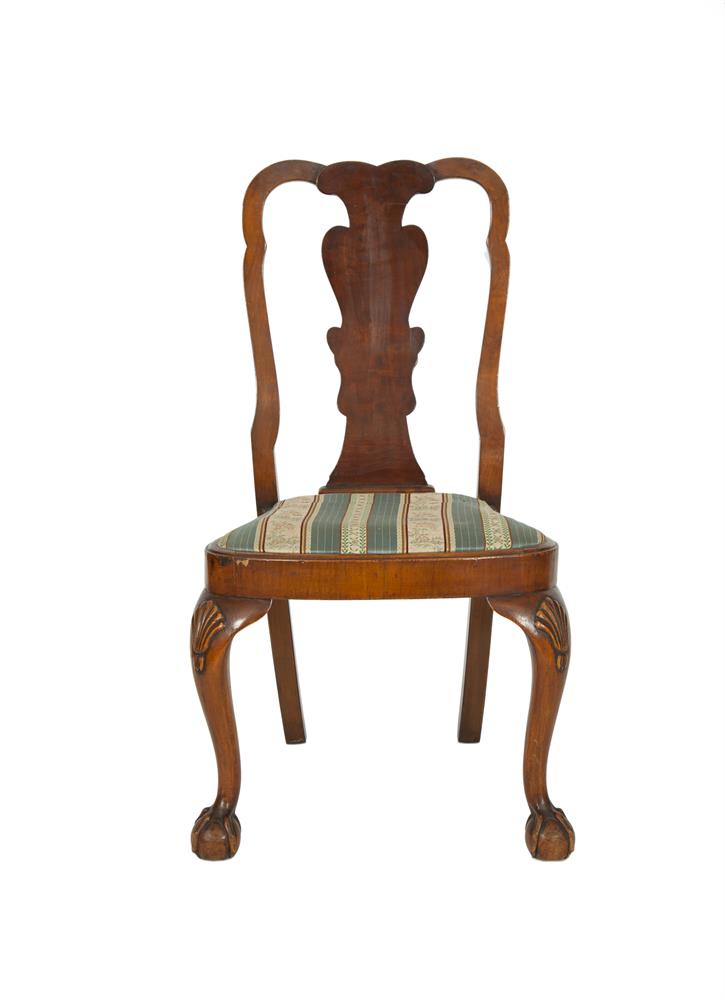 A GEORGE I STYLE WALNUT FRAME SIDE CHAIR, with vase shaped splat, drop in padded seat and raised