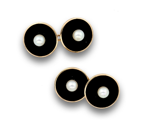 Gemelos dobles con círculos de ónix y perlas centrales en oro de 14K.