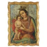 ESCUELA MEXICANA, SIGLO XVIII Virgen con el Niño. Óleo sobre tabla. 88 x 60 cms. Con marco de