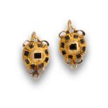 Pendientes botones de esmeraldas s XVIII. En oro de 18K. Medidas:2,2 x 1,8 cms.