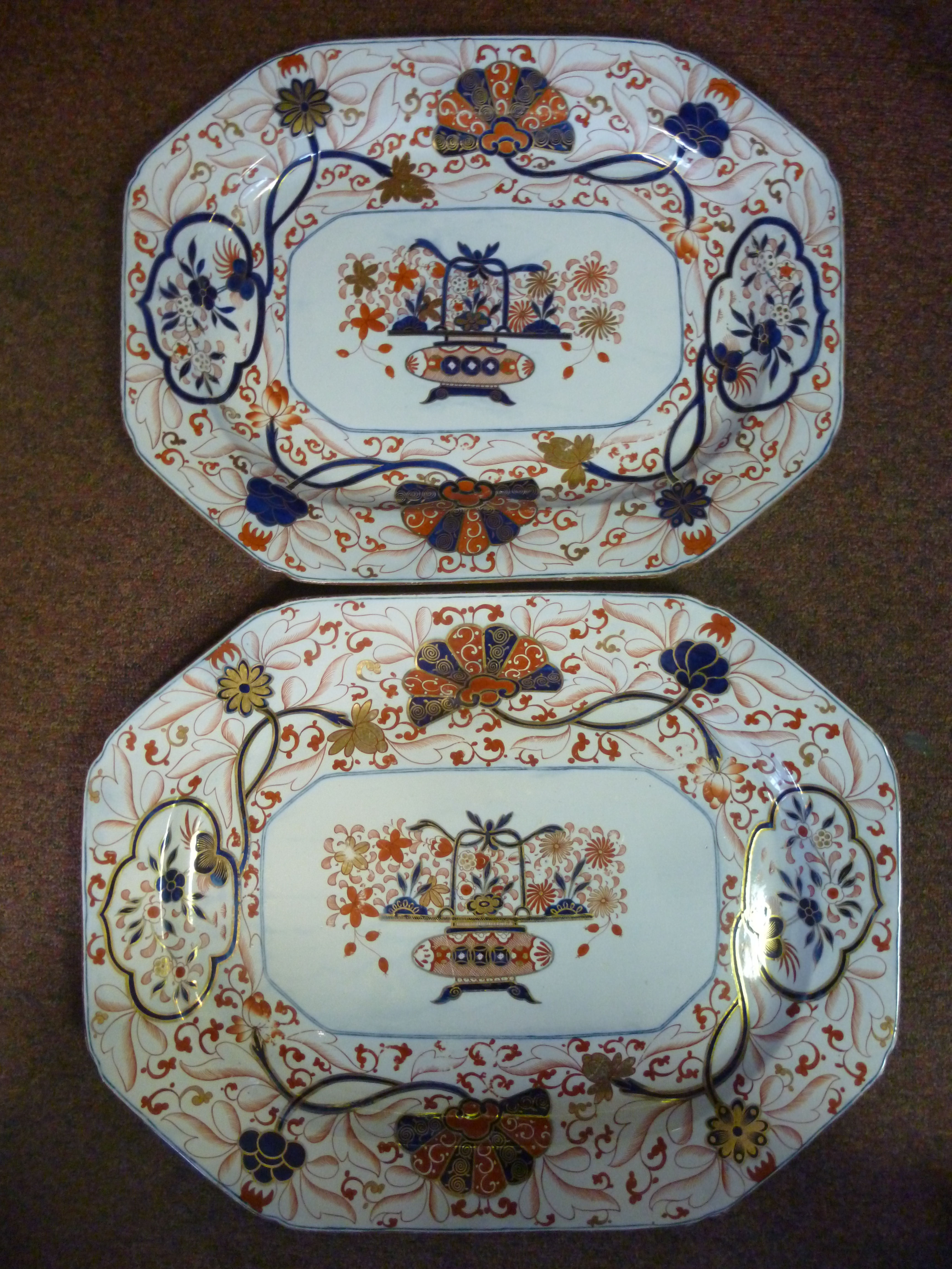 Two identical early/mid 19thC Spode's Ne