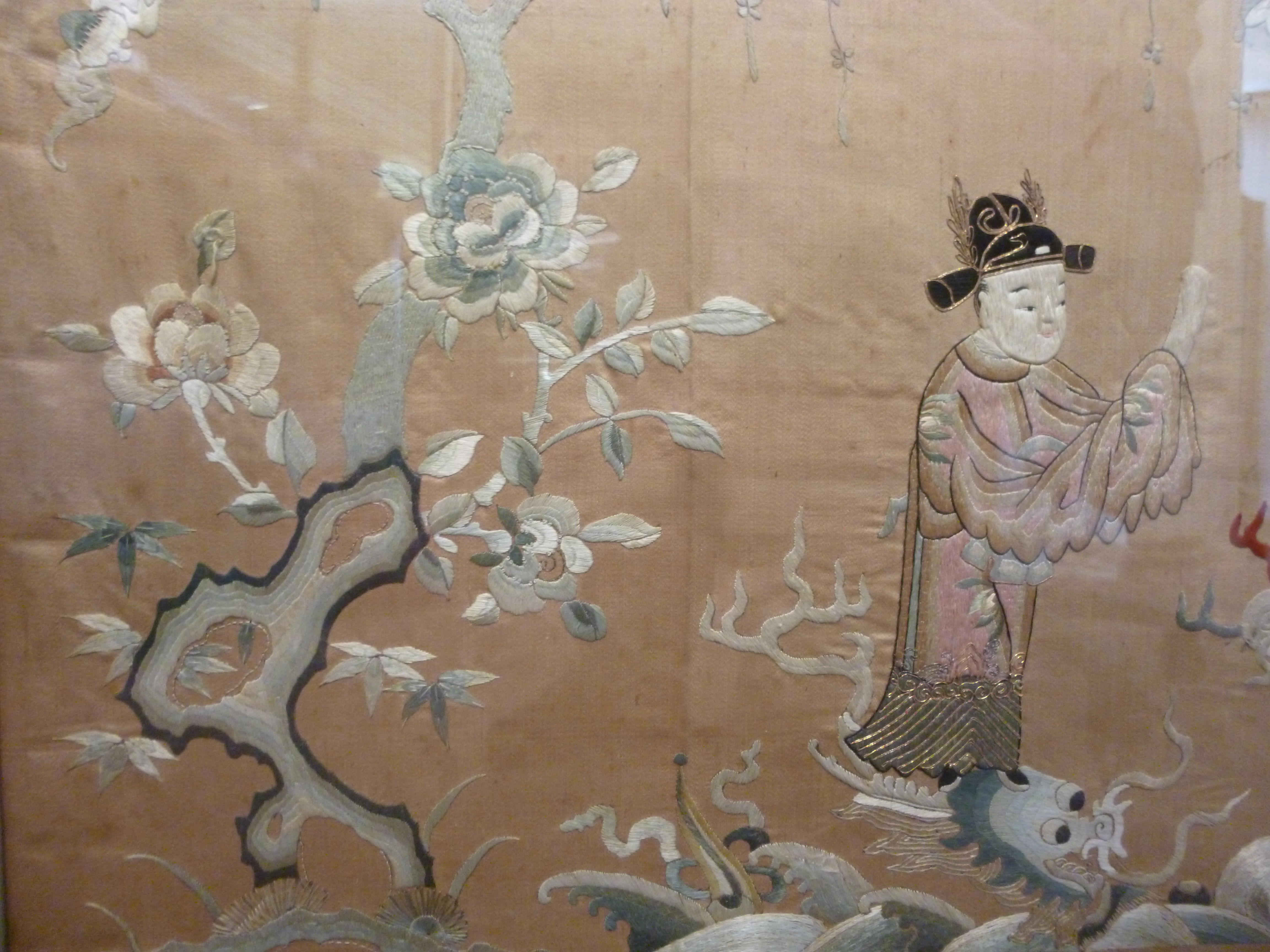 A late 19th/early 20thC Chinese embroide - Image 3 of 4