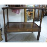 An Edwardian style figured mahogany vene