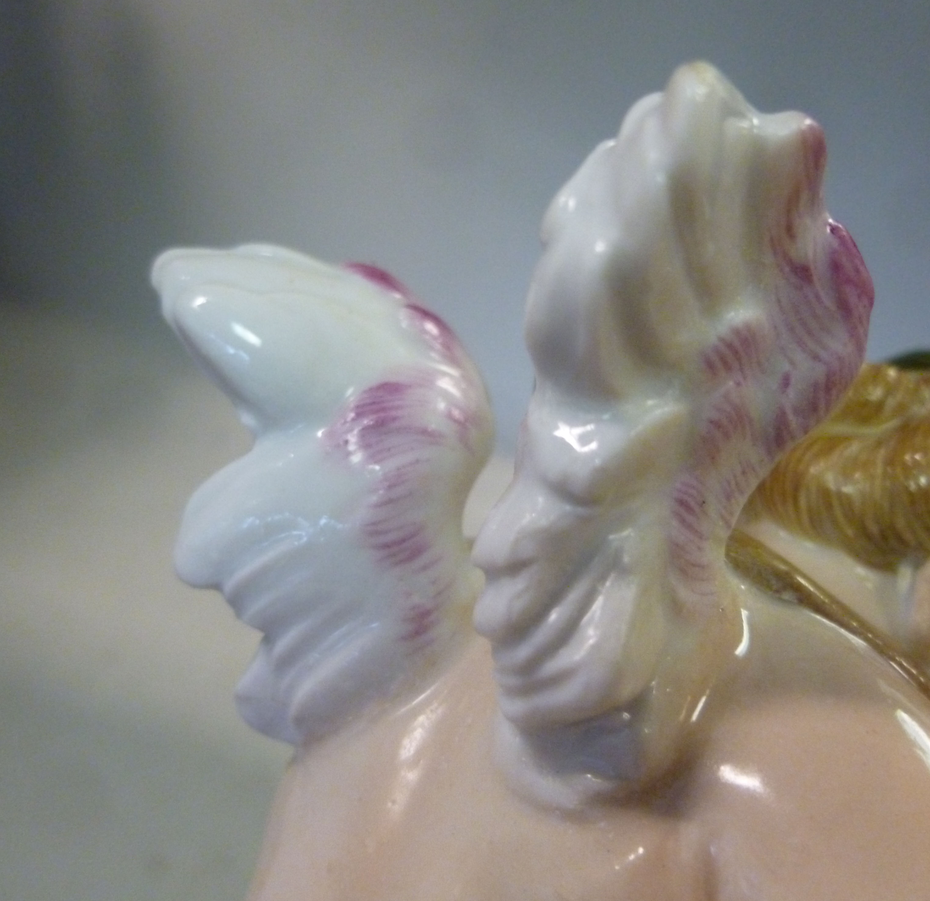 An early 20thC Meissen porcelain figure - Image 5 of 7