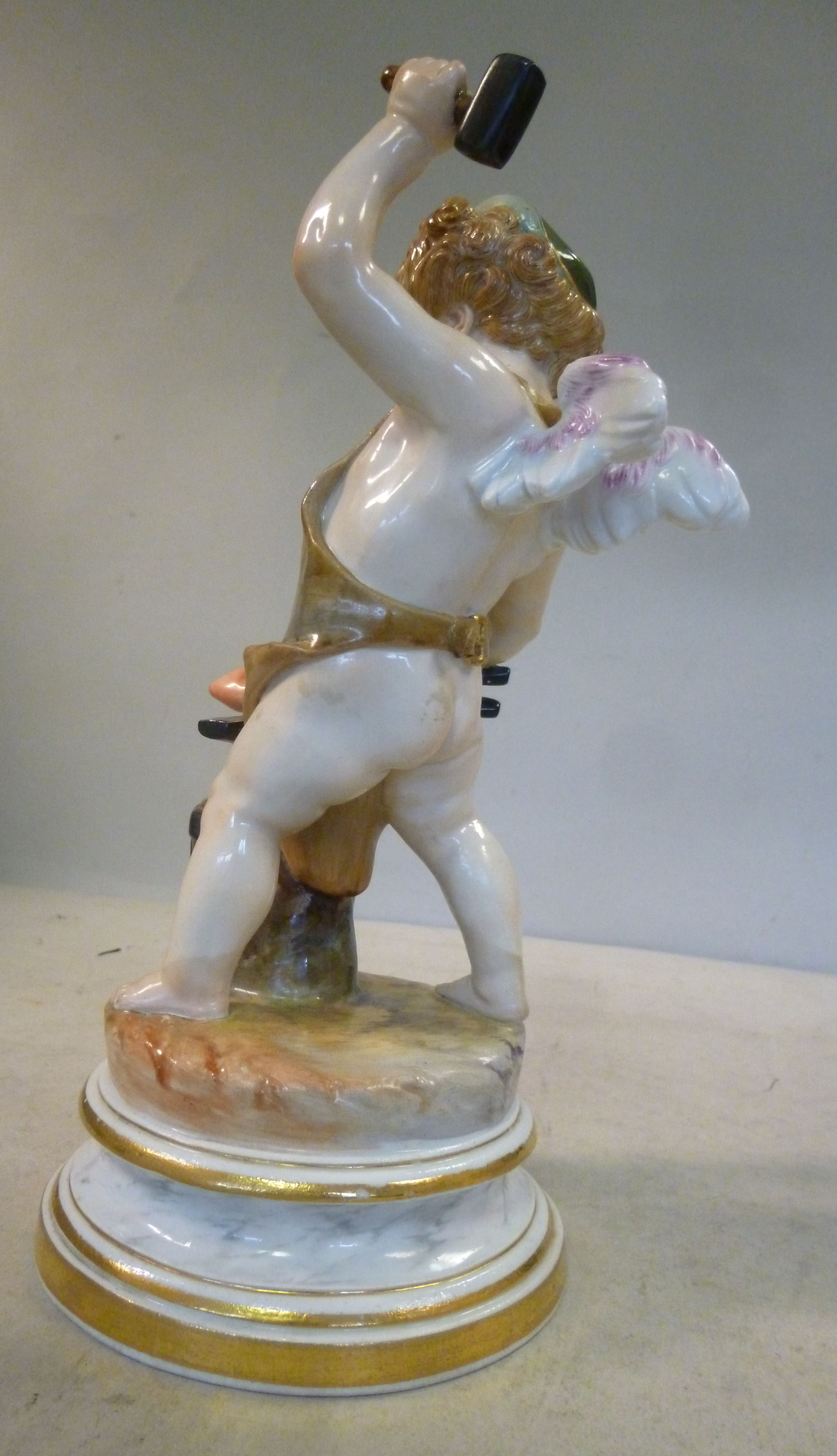 An early 20thC Meissen porcelain figure - Image 3 of 7