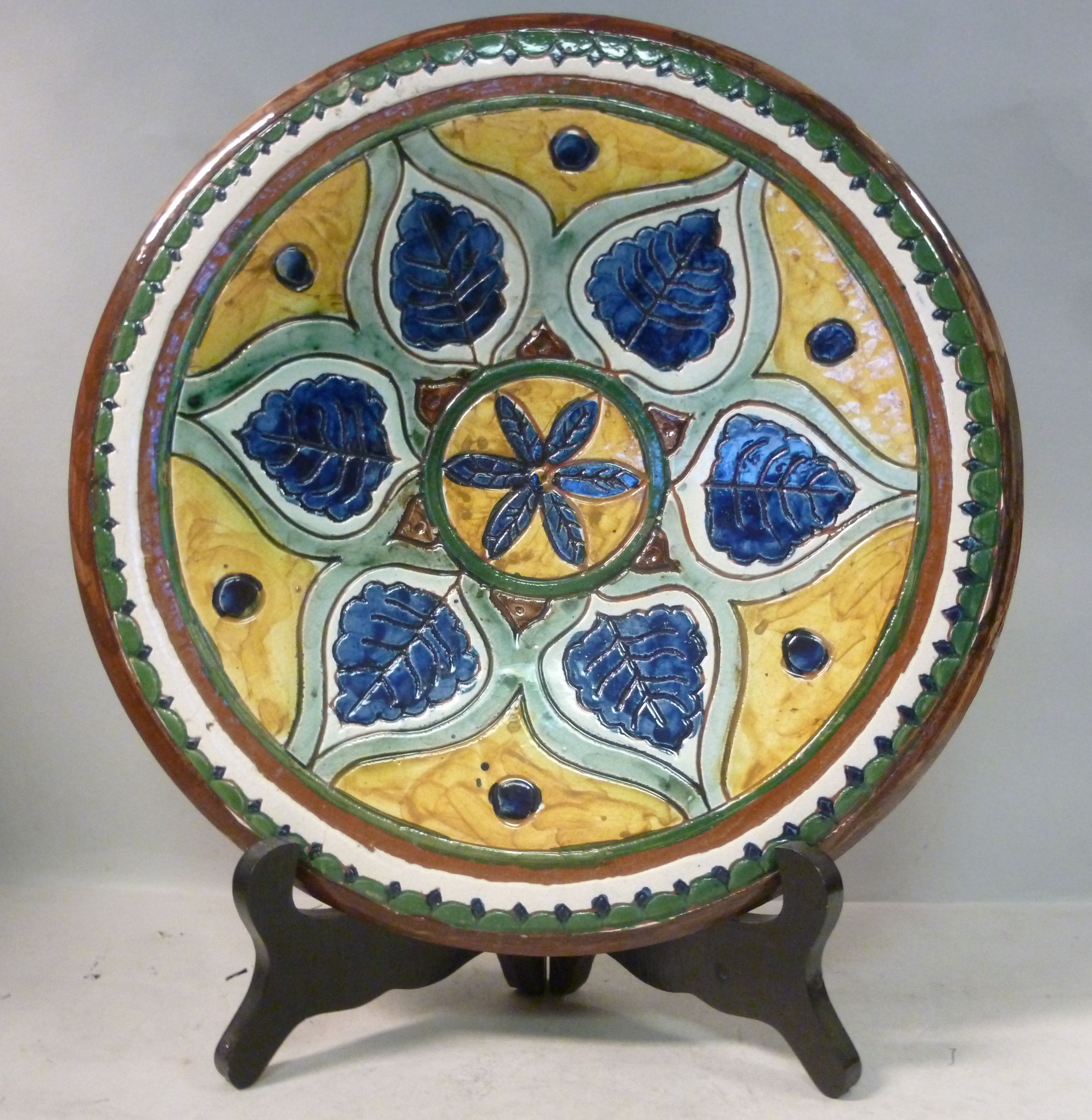 A Carlo Manzoni pottery footed dish, dec