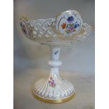 A 20thC Meissen ivory glazed and gilded