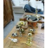 A mixed lot: to include a modern cast metal urn design table lamp,