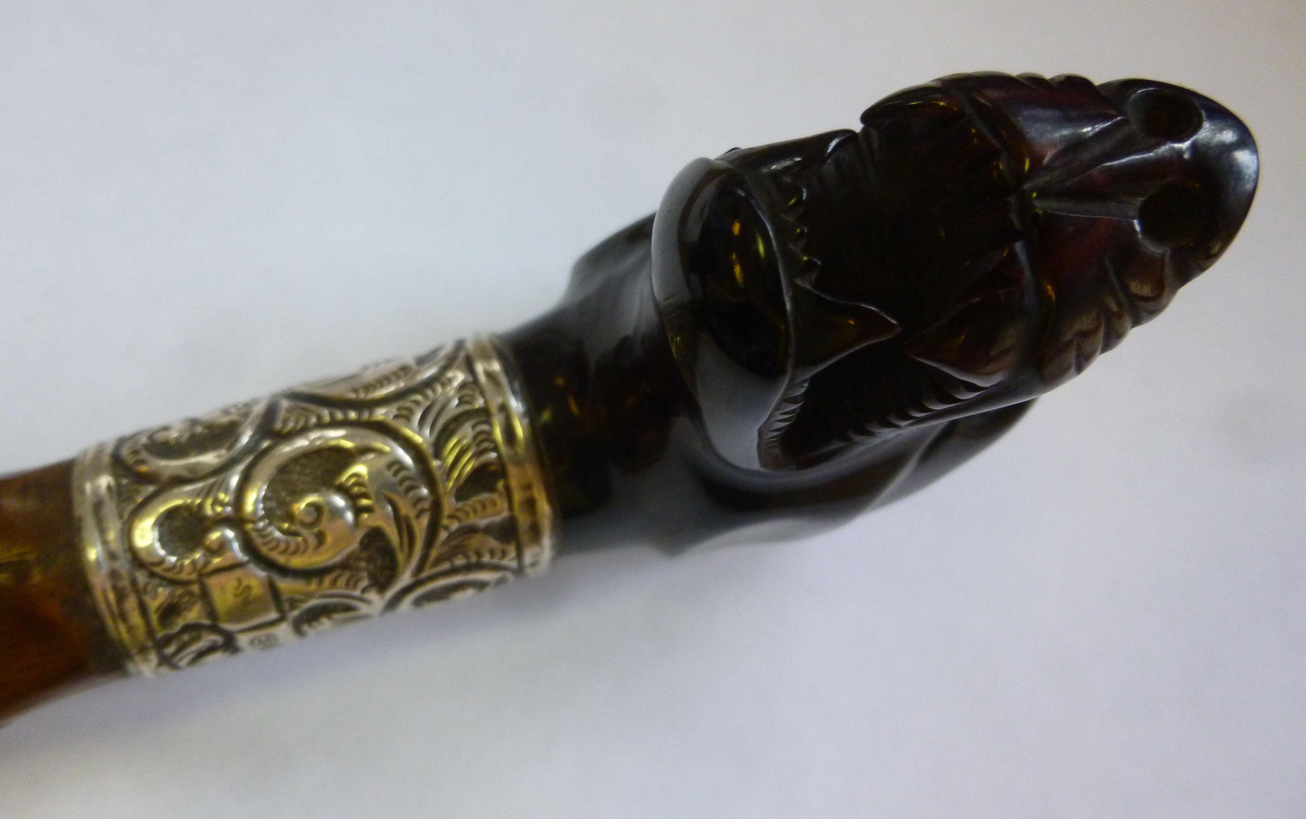 A late Victorian walking stick with a knobbly rootwood shaft and an engraved silver ferrule - Image 5 of 8