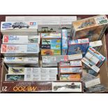 A collection of mainly 1/72 scale model kit aircraft by Hobbycraft, Super model Pioneer 2,