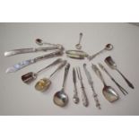 A quantity of silver and white metal items, to include tea knives, sugar trowels,