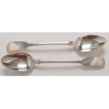 A pair of William IV gravy spoons, by William Eaton, London 1835, fiddle pattern and initialled, 9.