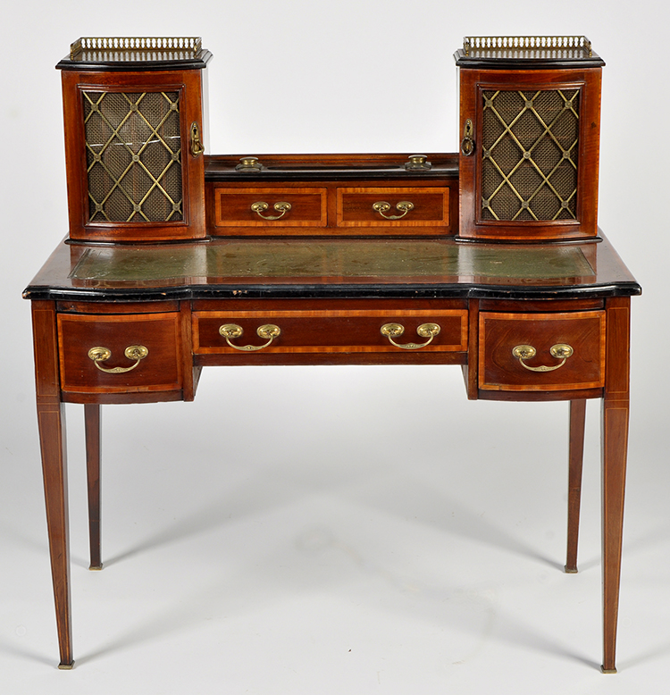 An Edwardian inlaid mahogany ladies writing desk,