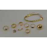 Various items of gold and yellow metal j