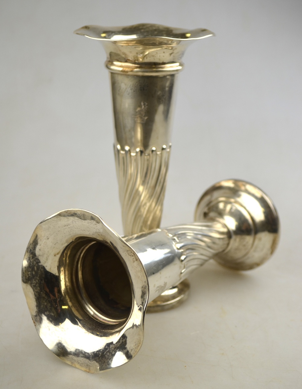 A pair of silver tapering vase-flutes with flared rims and reeded and fluted stems, - Image 4 of 8