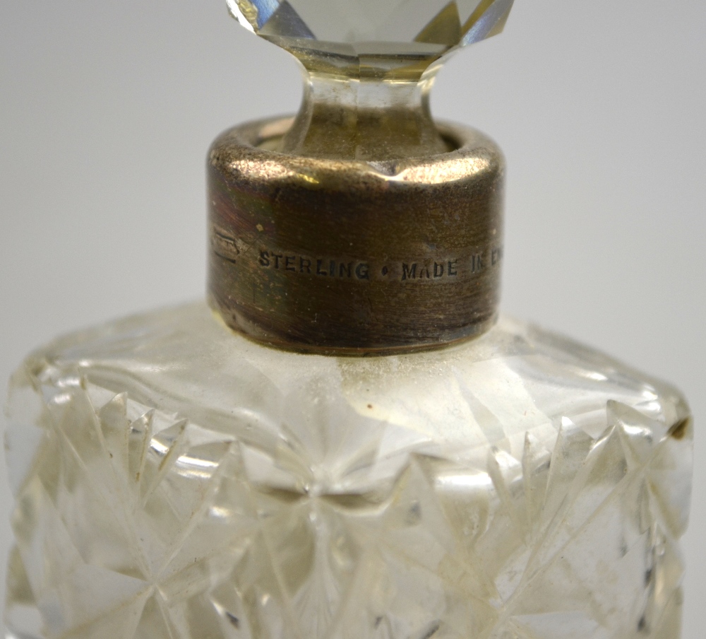 A Victorian hobnail-cut glass spherical scent bottle with silver bun screw-top, London 1884, to/w - Image 4 of 6