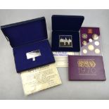 Two cased Danbury Mint commemorative silver ingots, The Queen's Official Birthday Ingot 1977, 3.