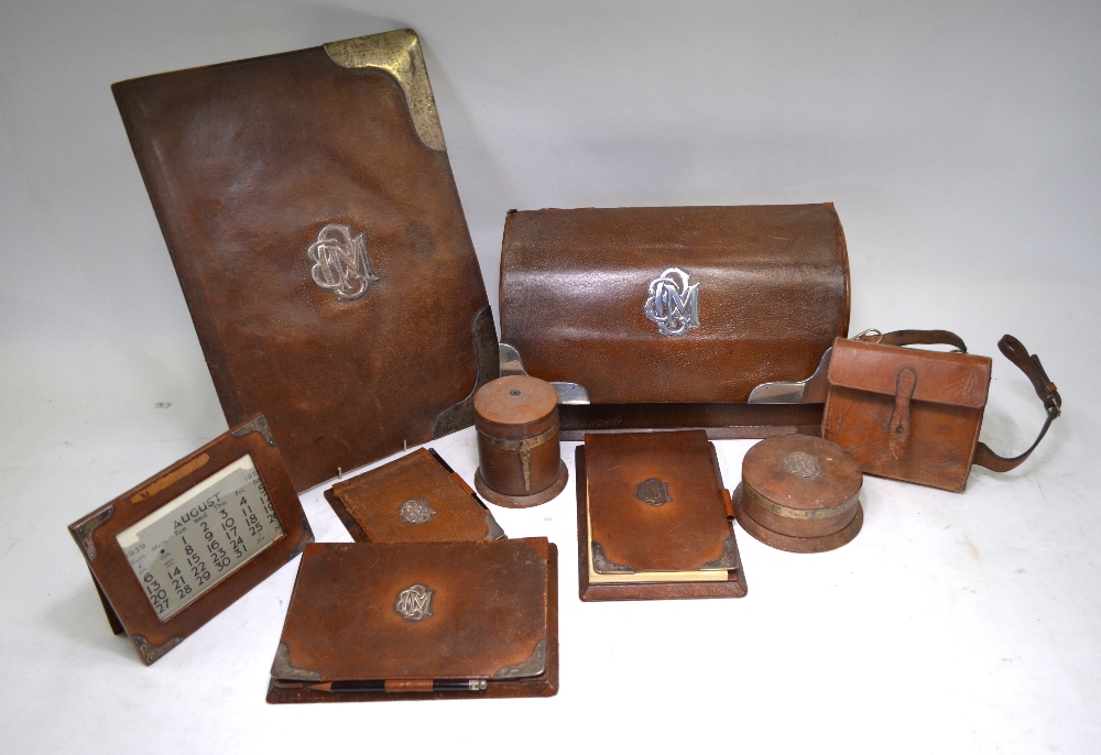 An Asprey of London silver-mounted leather desk set, comprising stationery box, A3-size blotter - Image 2 of 5