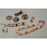 A collection of mostly agate items including bracelet, brooches, malachite earrings,
