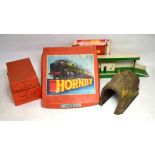 A boxed Hornby O gauge Passenger Set No. 21 in 'Sunday' condition, to/w a No.