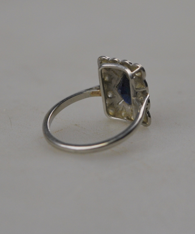 An Art Deco plaque-style cluster ring set in the centre with a diamond-shaped sapphire with old cut - Image 2 of 2