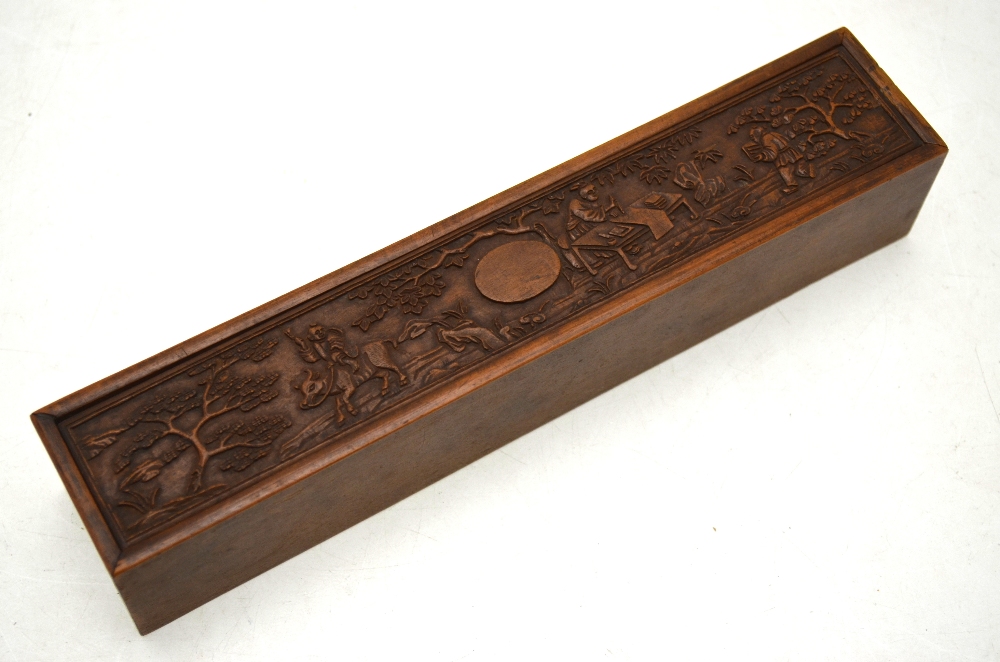 A Chinese carved tortoiseshell fan, - Image 3 of 6