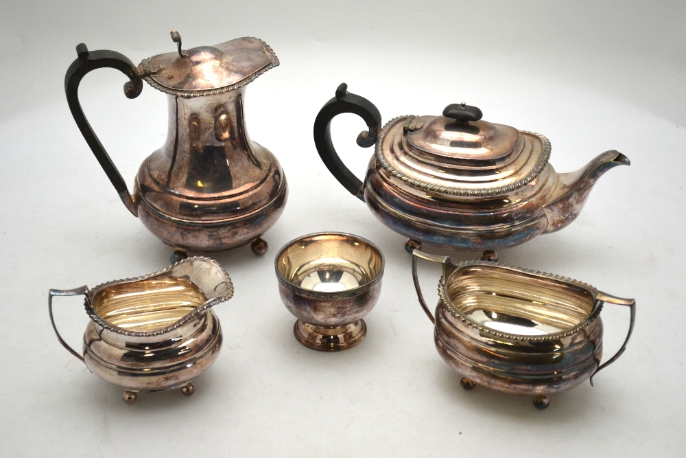 A cased set of six silver Hanoverian rat-tail teaspoons, Sheffield 1926 and a silver ashtray, - Image 6 of 6