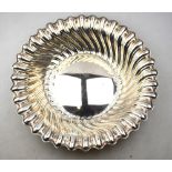A George IV silver fruit bowl with raised writhen reeded rim, John Harris IV (probably),