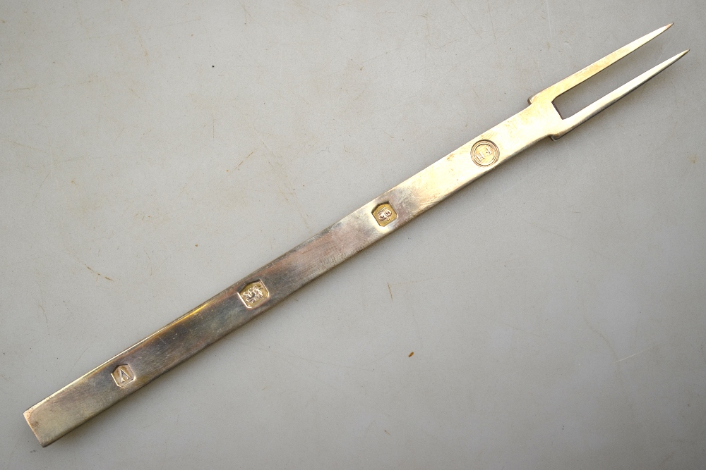 A cased silver pickle fork ('A Faithful Replica of the First English Silver Fork'), - Image 4 of 5