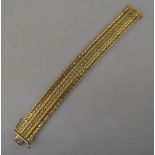 A yellow metal mesh bracelet approx 35g