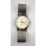 A gentleman's Omega Seamaster stainless steel wristwatch with quartz movement,