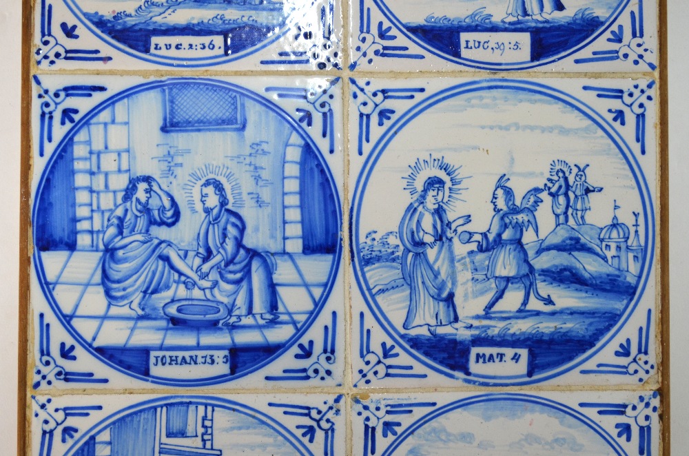 A set of eight blue and white Dutch Delft tiles depicting scenes from the New Testament, 12.5 x 12. - Image 4 of 5