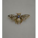 An antique bee brooch set with oval sapphires, pearl and rose diamonds, yellow gold and silver set,