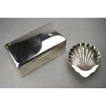 An Edwardian silver cigarette box, Hewson & Williams, London 1901, 17.