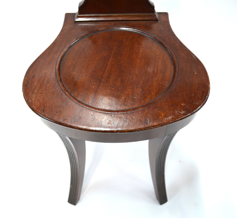 A pair of late Georgian mahogany hall ch - Image 4 of 7