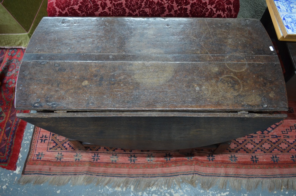 A 17th century oak gateleg table, the pl - Image 8 of 10