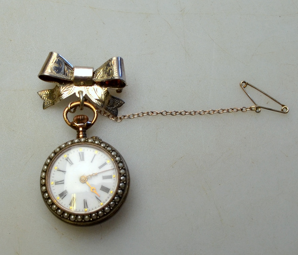 A Swiss 800 grade and gilt lady's fob wa