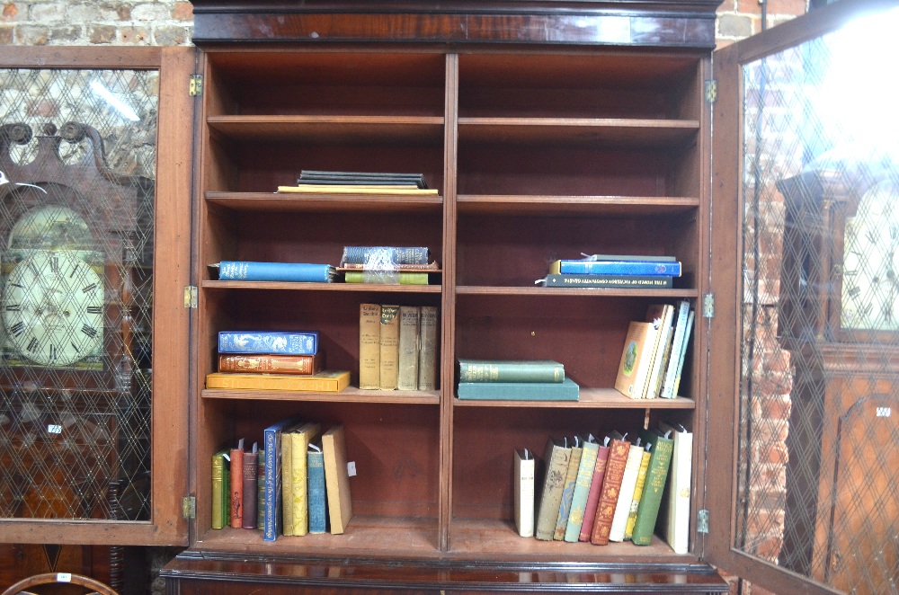 A George III mahogany library bookcase i - Image 4 of 7