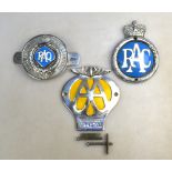 Two enamel & chrome RAC car badges and an AA badge (3)