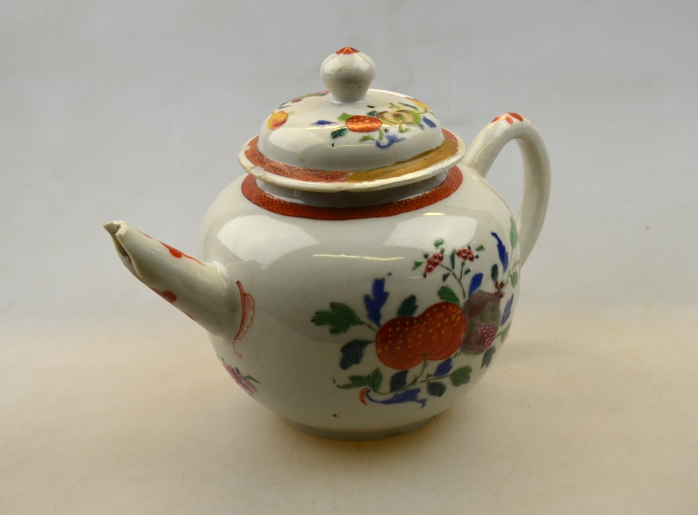 A small Chinese blue and white teapot wi - Image 8 of 12